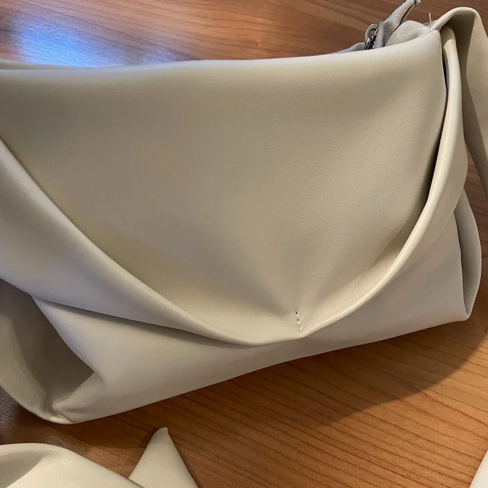 STREET LEVEL handbag! So Soft Vegan Leather Cream Knot Bag. RARE Shoulder Purse! - Picture 13 of 16